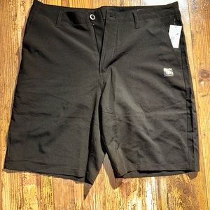 Men’s shorts brand new- black